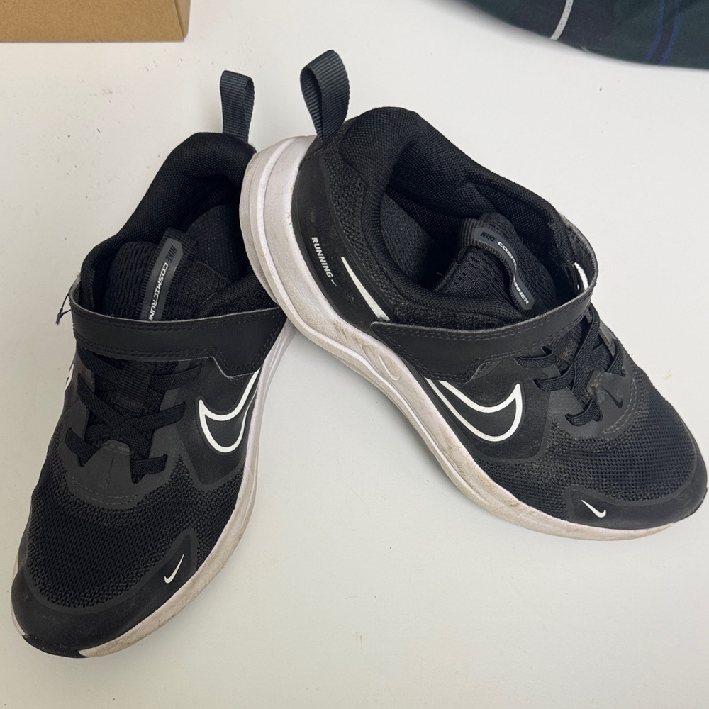 Nike Kids Black and White Sneakers